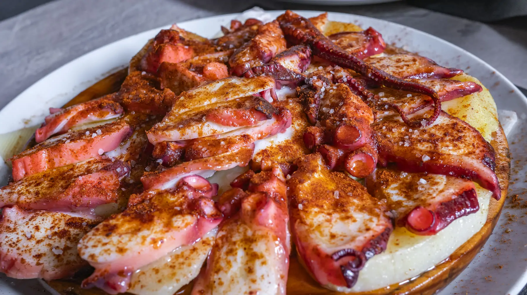 Grilled octopus with paprika